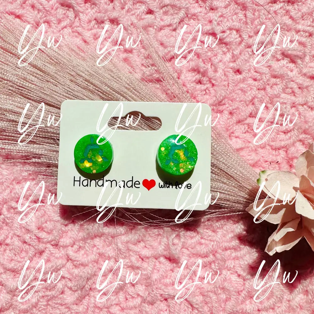 Seventeen Stud Earrings - Yenni's Warehouse